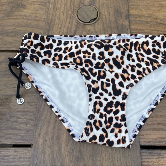 DKNY Women's Wild Thing Soft White Leopard-Print Side-Tie Bikini Bottoms S M - Picture 5 of 10